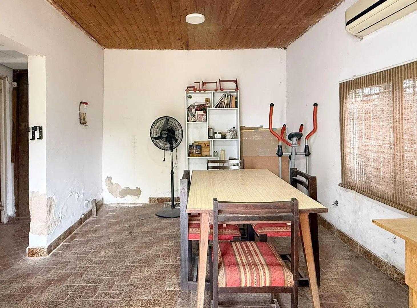 Venta Casa Hurlingham c/ dos departamentos 2