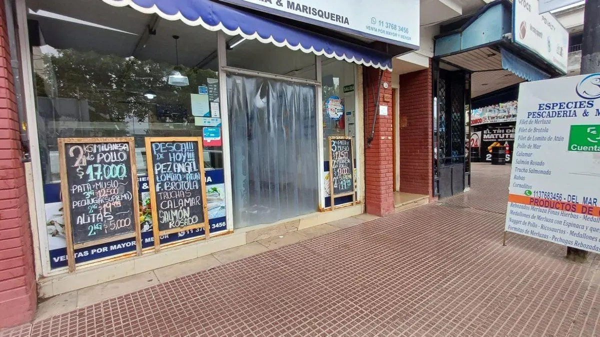 Venta Local Comercial Ballester Centro-Bajó Valor! 2