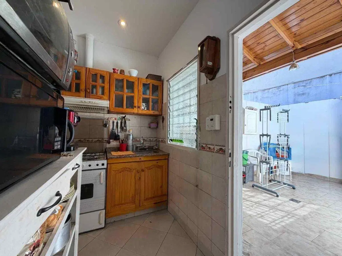 Venta PH al frente 2 amb - Villa Sarmiento Cochera 5
