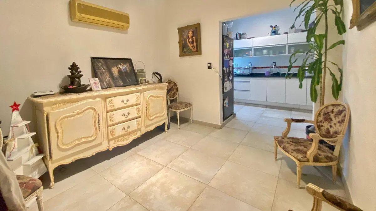 Venta casa 4 ambientes, Villa La Florida, Quilmes. 3