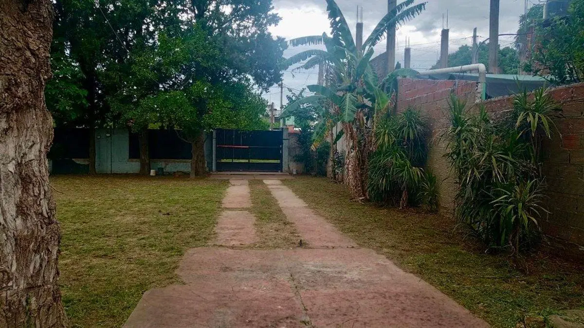 VENTA CASA - JARDIN - 620M2 2