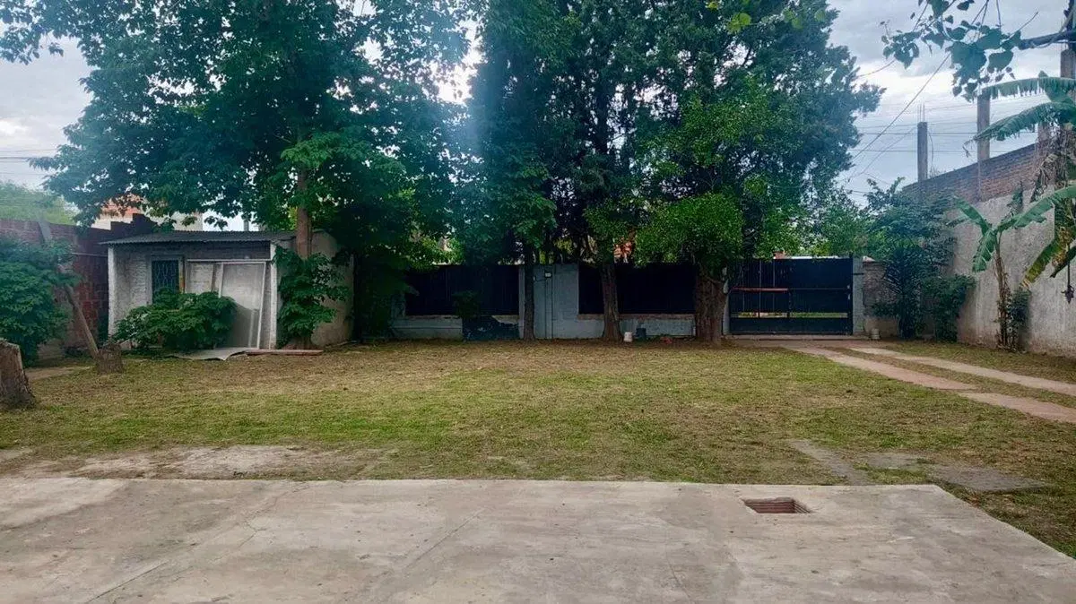 VENTA CASA - JARDIN - 620M2 3