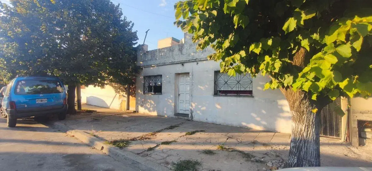 CASA 3AMB/ MULTIFAMILIAR ESQUINA A RECICLAR VENTA 2