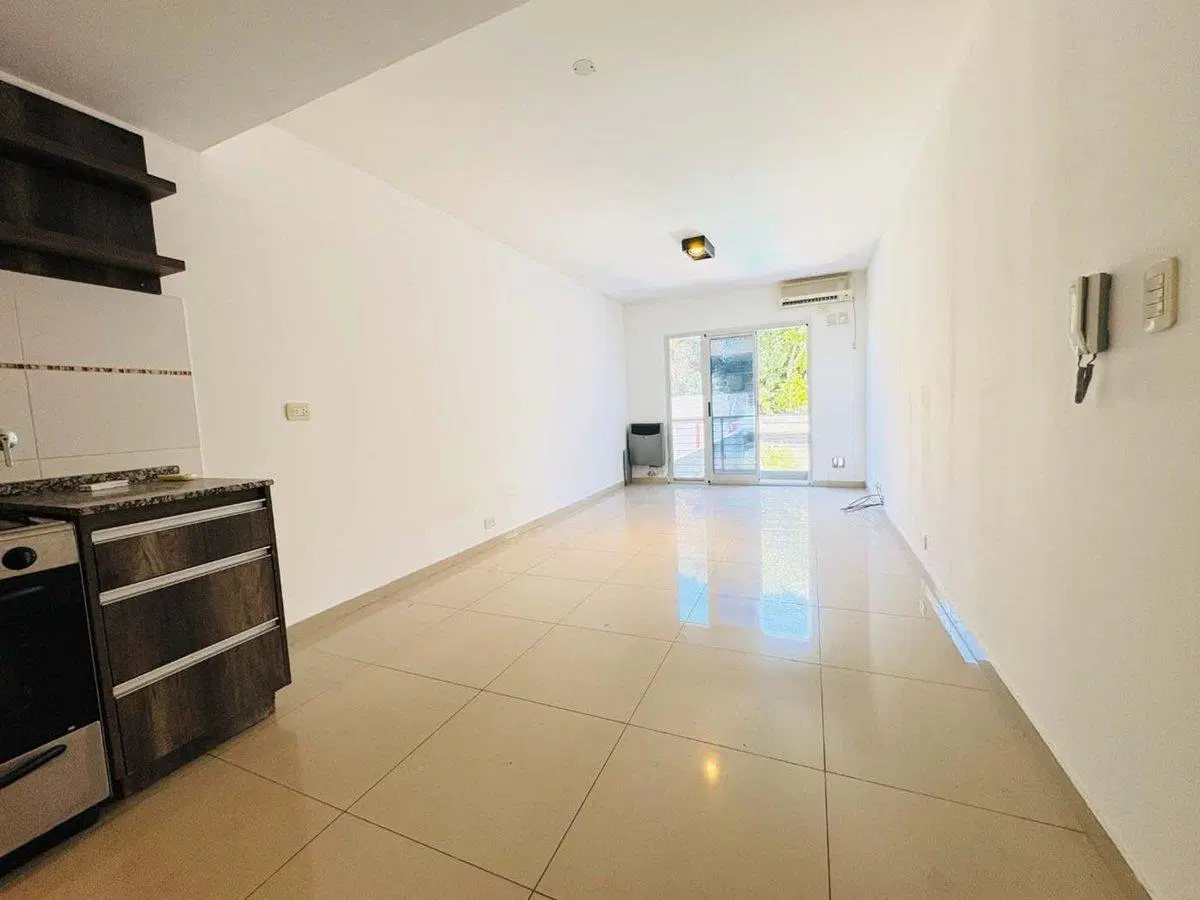 Venta Departamento 2 ambientes Villa Sarmiento 3