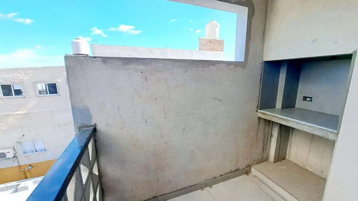 VENTA DPTO 1 AMB BALCÓN PARRILLA ESTRENAR CASEROS 2