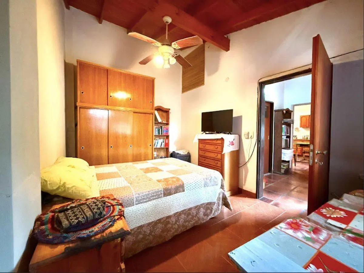 VENTA CASA 5 AMB + DEPTO EN SAN ANTONIO DE PADUA 2