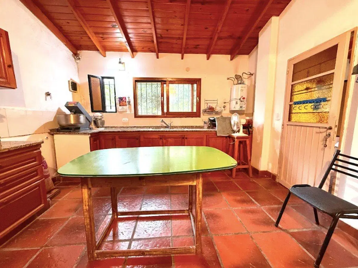 VENTA CASA 5 AMB + DEPTO EN SAN ANTONIO DE PADUA 3