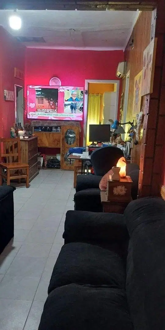 Venta Casa más departamento - Hurlingham - Centro 3