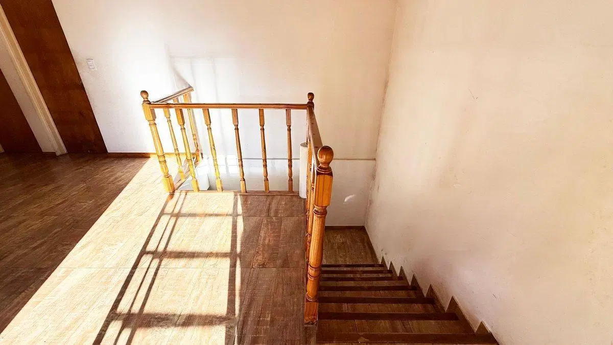 VENTA CASA 4 AMB. C/ PILETA Y QUINCHO I. CASANOVA 5