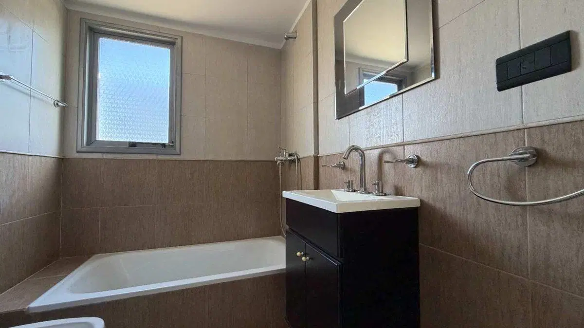 Venta Depto 2 amb con cochera - Haedo Sur 4