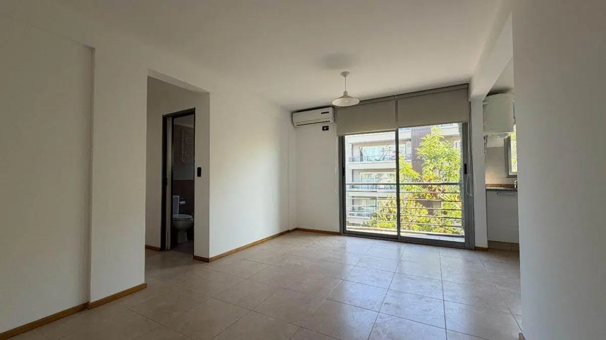 Venta Depto 2 amb con cochera - Haedo Sur 5