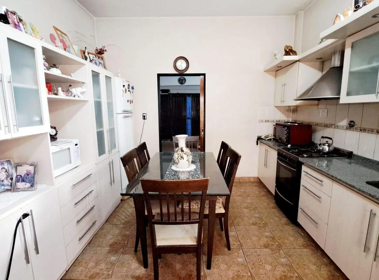 VENTA CASA 6 AMB MULTIFAMILIAR, GARAGE, V. BOSCH 2