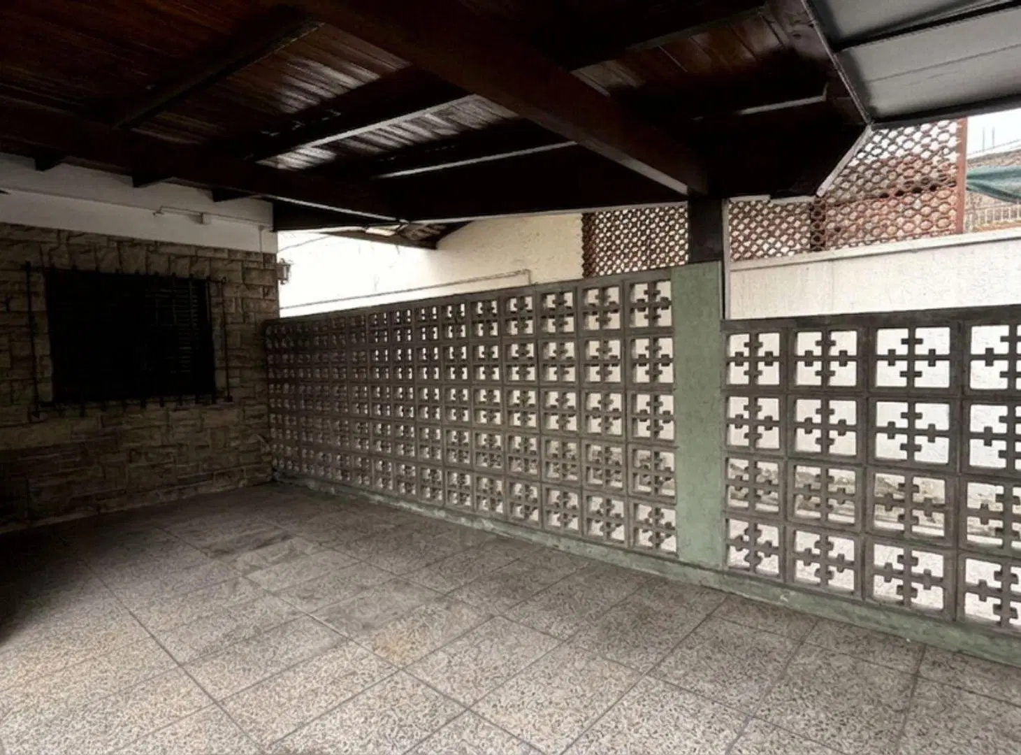 VENTA PH 4AMB COCHERA/SIN EXPENSAS EN VILLA MADERO 2
