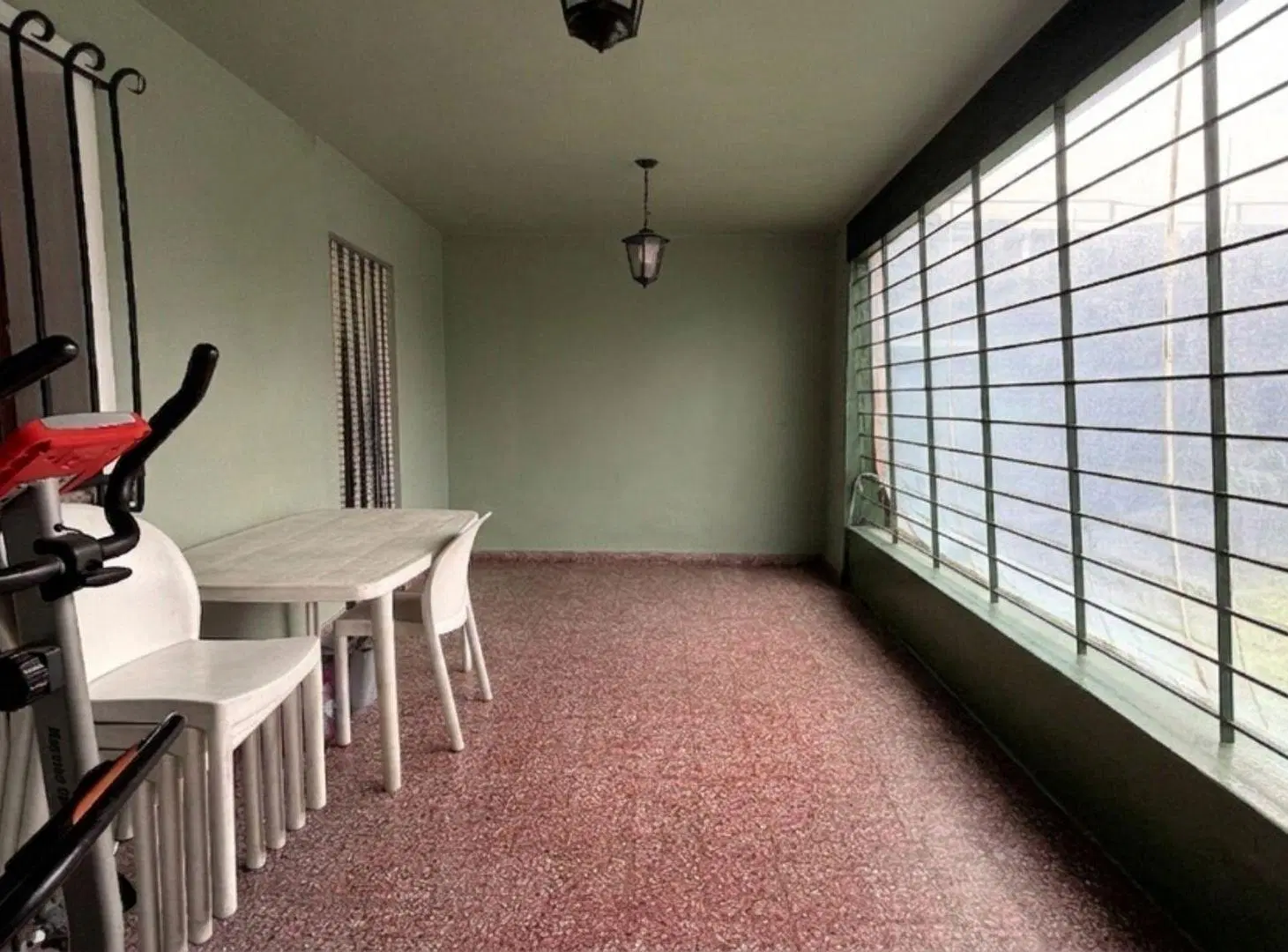 VENTA PH 4AMB COCHERA/SIN EXPENSAS EN VILLA MADERO 5