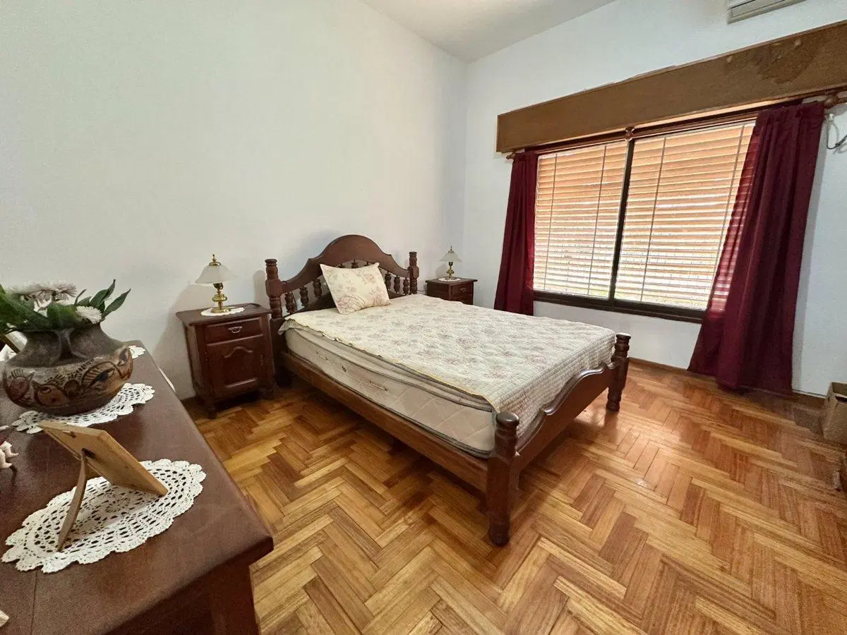 VENTA CASA 3AMB+LOCAL VILLA TESEI/ APTO CREDITO 2