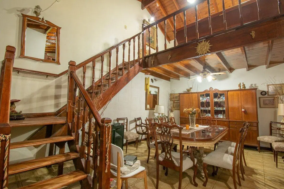 VENTA PROPIEDAD 4 AMB J. C. PAZ 5