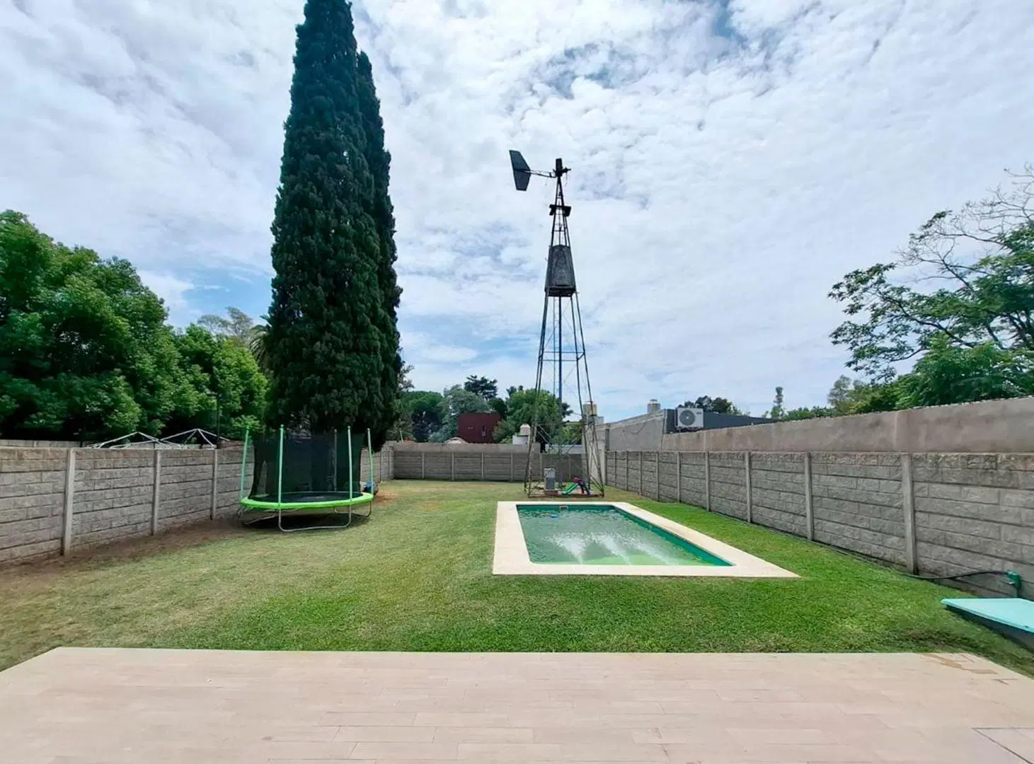 VENTA CASA TIPO LOFT LA REJA CON PILETA- IMPECABLE 5