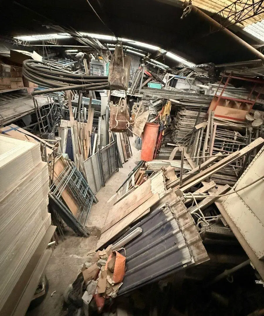 VENTA GALPON ZONA INDUSTRIAL LA TABLADA 5