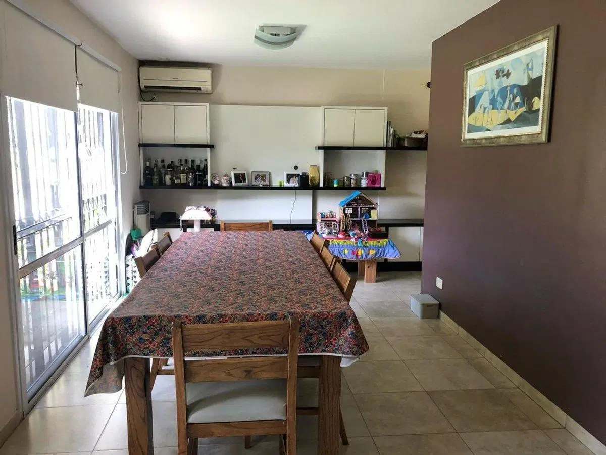 VENTA CASA 4 AMBIENTES EN BARRIO AERONÁUTICO 4