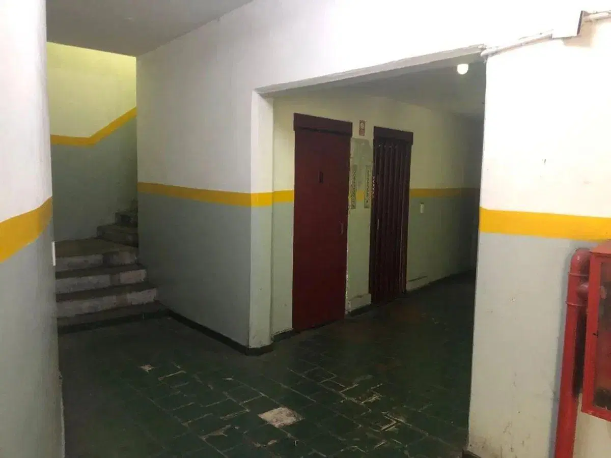 VENTA COCHERA ONCE - APTO UTILITARIOS ALTURA 2.40M 4