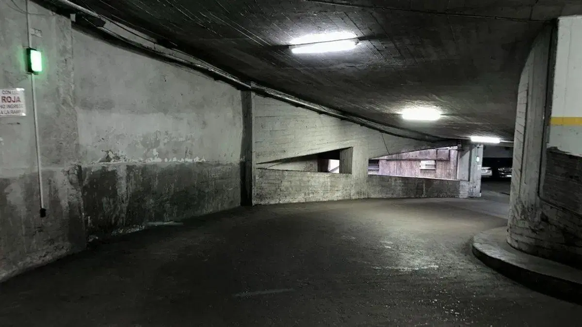 VENTA COCHERA ONCE - APTO UTILITARIOS ALTURA 2.40M 2