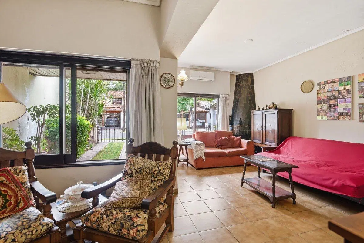 Casa venta z/oeste Ciudad Jardín Palomar permuta 4