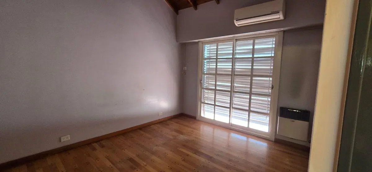 Venta casa zona oeste Ramos Majia Facilidades 4
