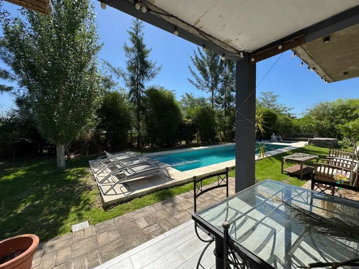 VENTA CASA 5 AMB - PILETA BARRIO BARBARITAS HIDROM 4