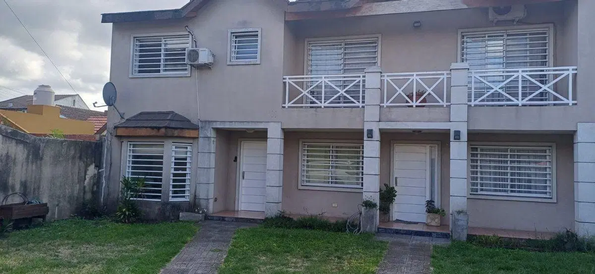 Venta Duplex 3 amb - Muy buena zona Hurlingham 2