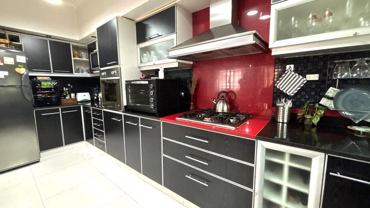 VENTA CASA 4 AMBIENTES AMPLIA Y FUNCIONAL 2