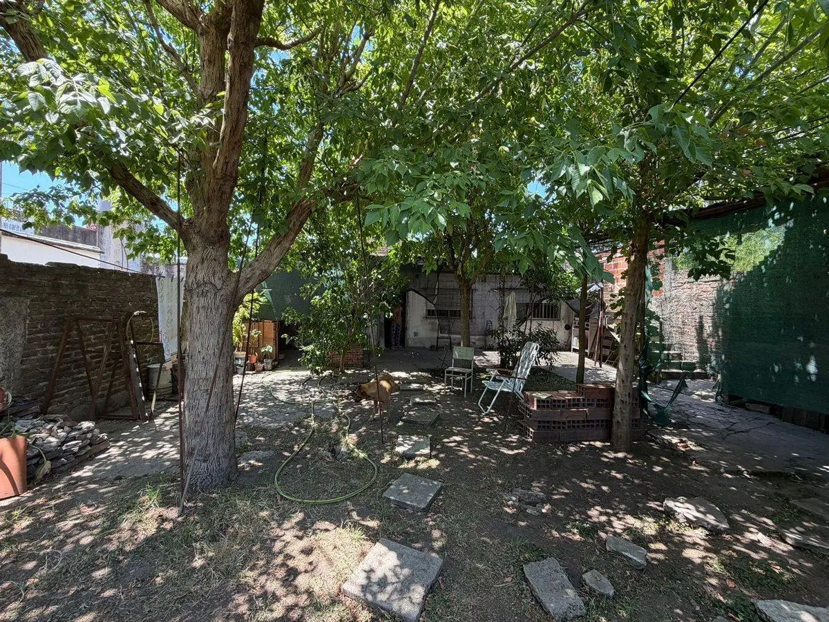 VENTA CASA 3 AMBIENTES CASTELAR SUR - APTA CRÉDITO 2