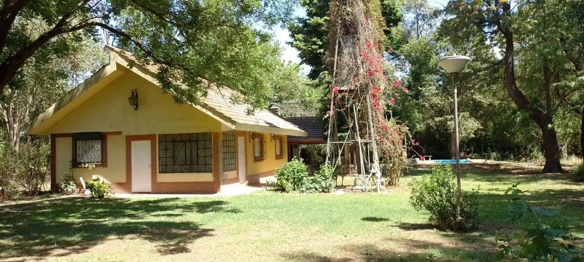 Casa Quinta en 20 de Junio con pileta APTA CRÉDITO 3