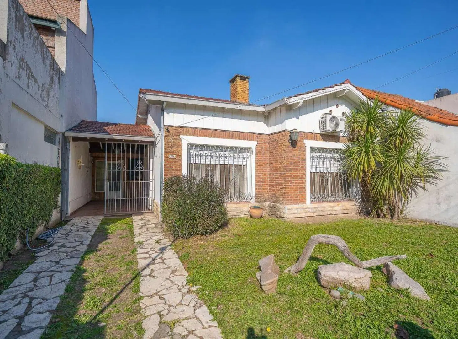 Venta Casa 3 Amb, Hurlingham. c/Patio. Exc.ubicaci 3