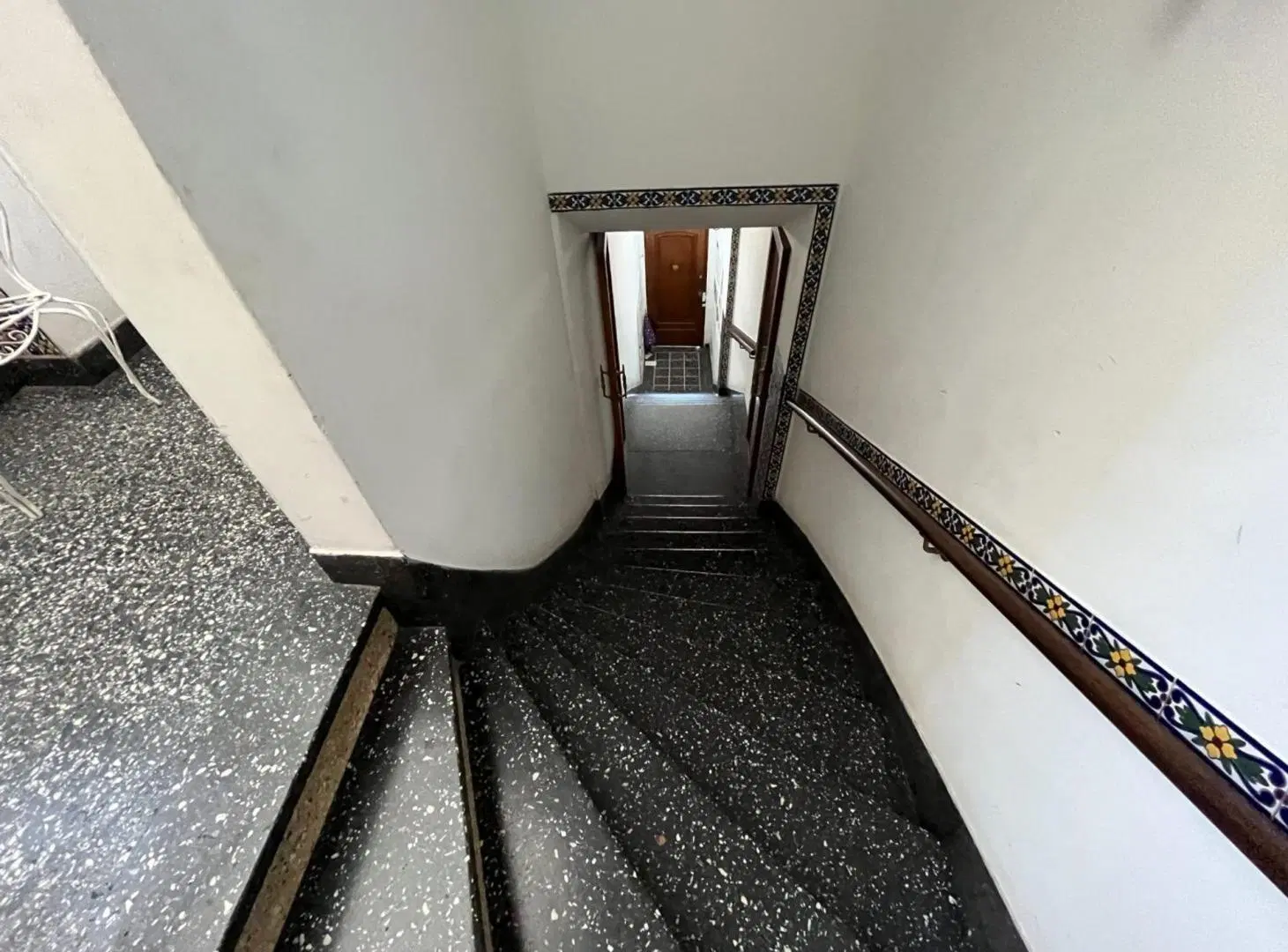 VENTA LOTE CON LOCAL + 2 DEPTOS EN BLOQUE LINIERS 2