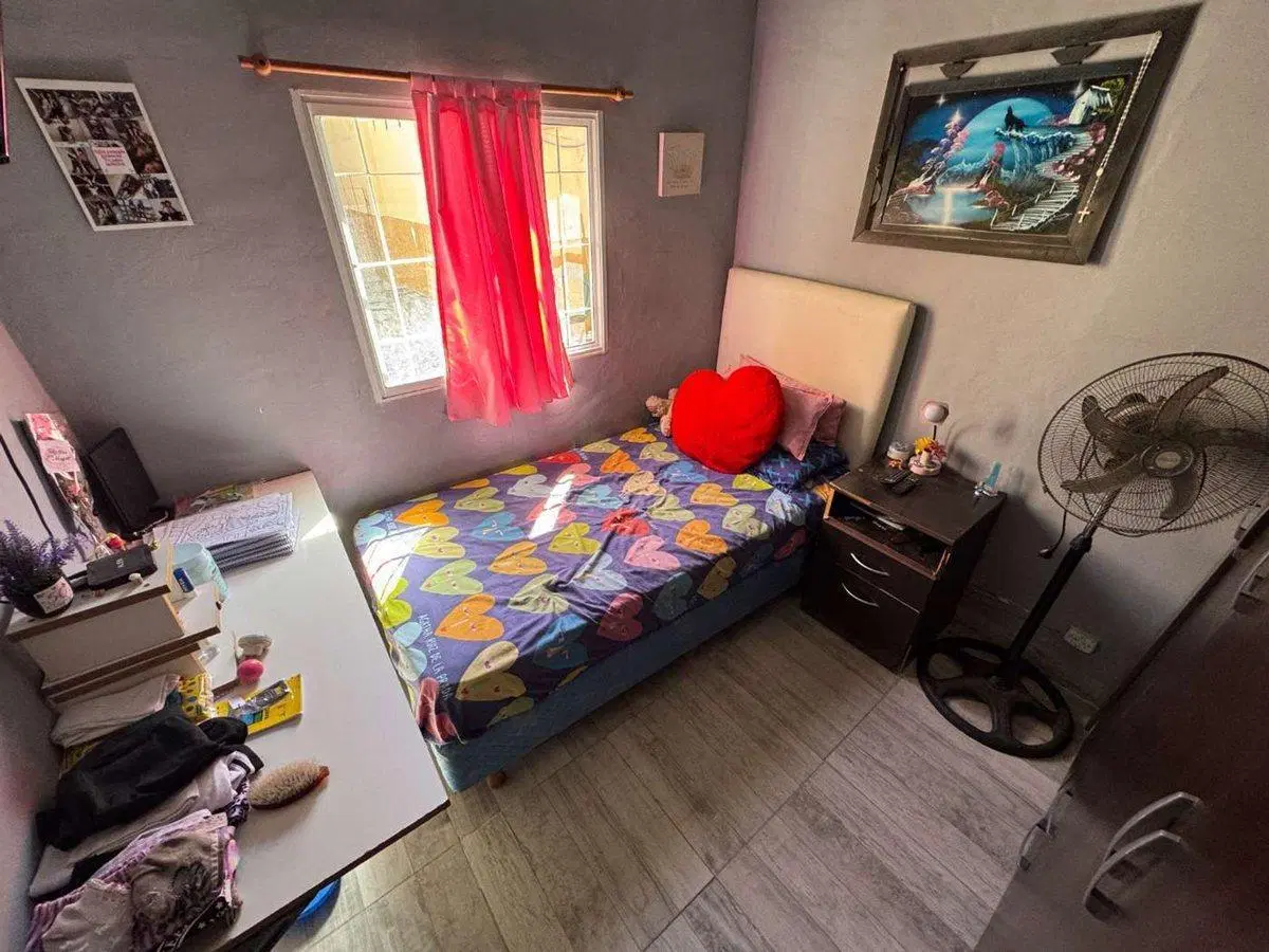 VENTA CASA 5 AMBIENTES + DEPTO 2 AMB EN ITUZAINGO 4