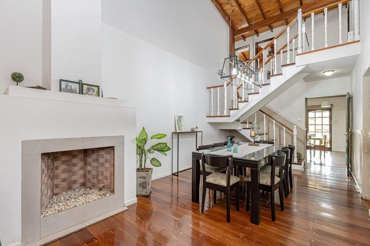 CASA 5 AMB CON PARQUE Y PILETA MERLO APTO CREDITO 4
