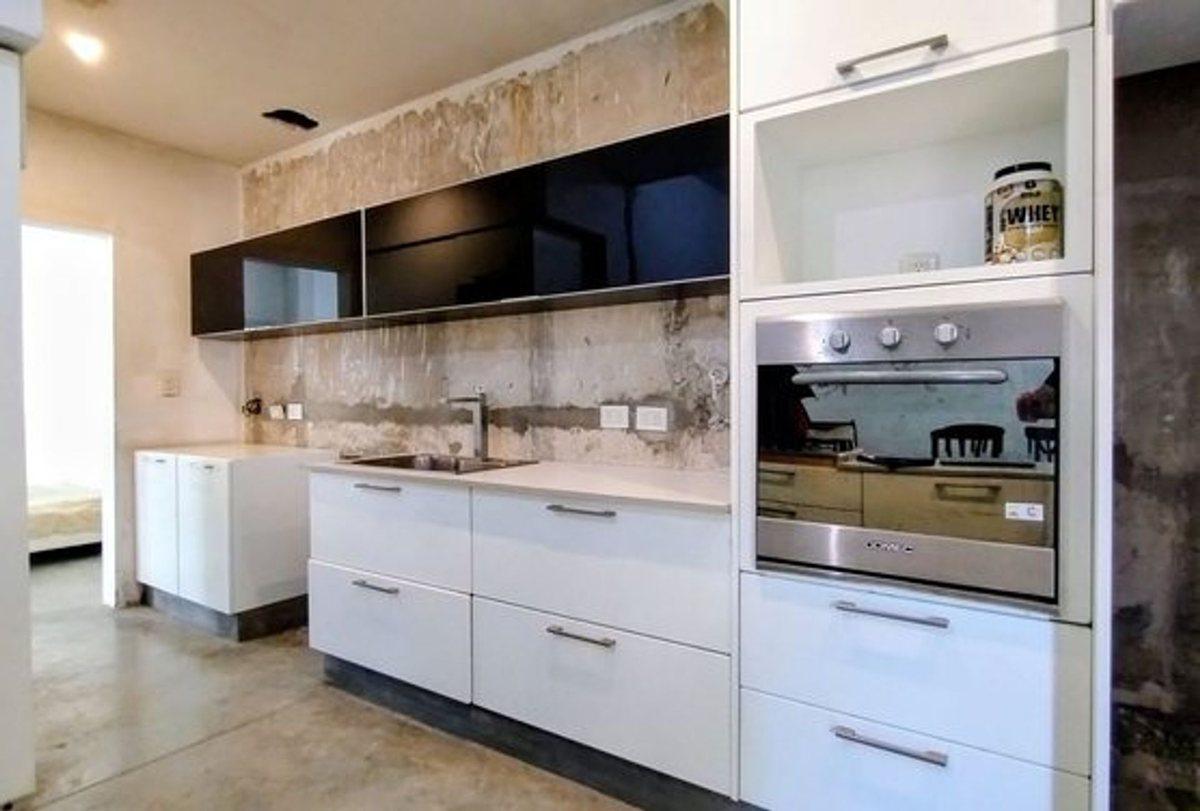 Venta CASA ITUZAINGÓ 5 AMBIENTES COCHERA