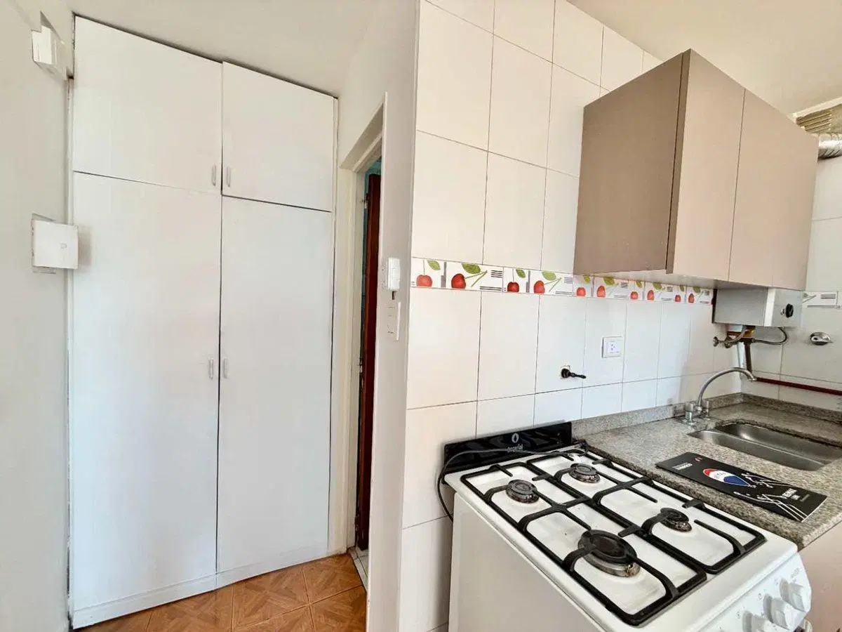 VENTA MONOAMB 39m2 - BALCÓN - FRENTE - SAENZ PEÑA 2
