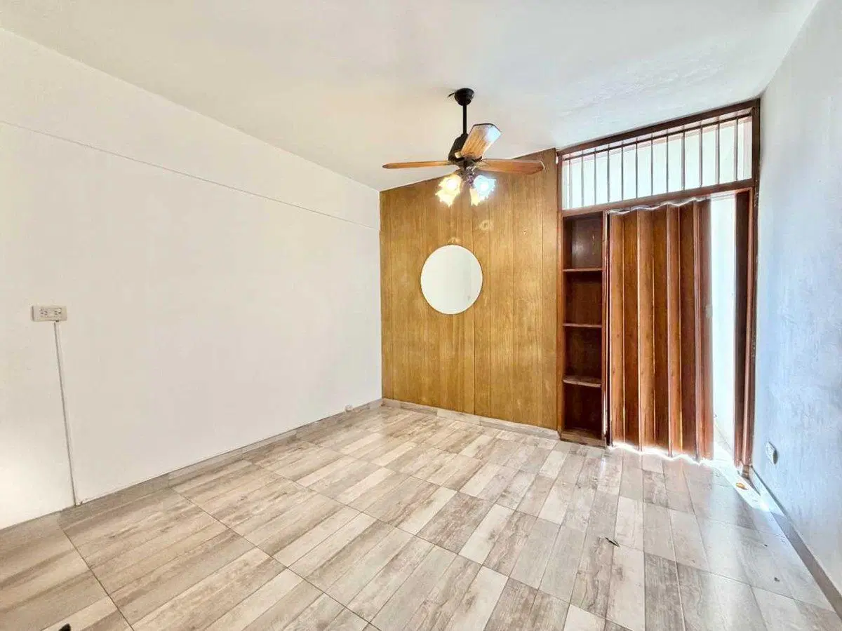 VENTA MONOAMB DIVIDIDO BALCÓN  FRENTE - SAENZ PEÑA 2