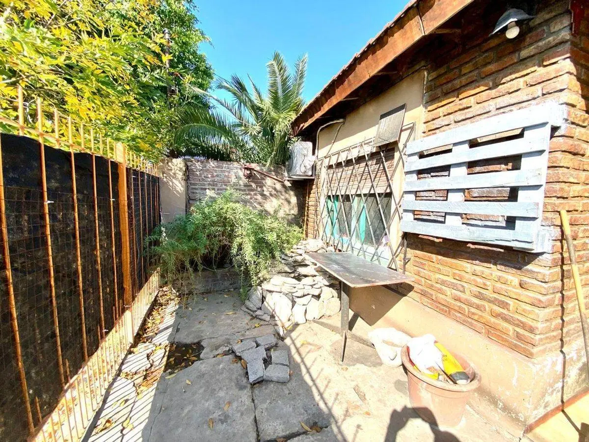 Venta Casa 3 amb más depto Ituzaingo-a Refaccionar 4
