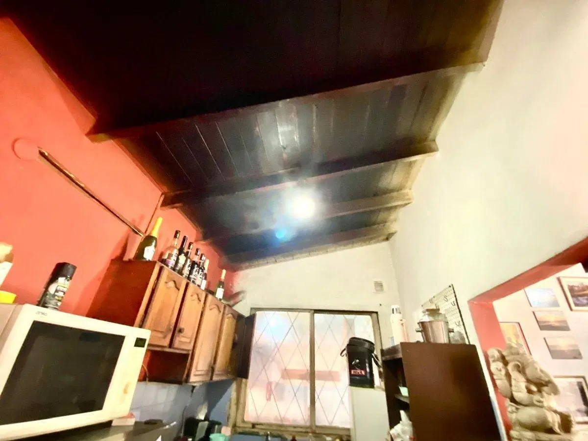 Venta Casa 3 amb más depto Ituzaingo-a Refaccionar 5