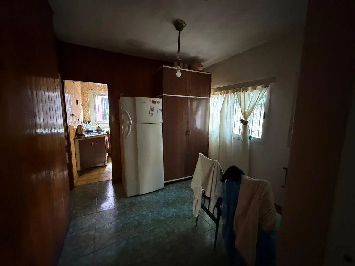 Venta Casa 4 amb en  Hurlingham c/ local y garage 3