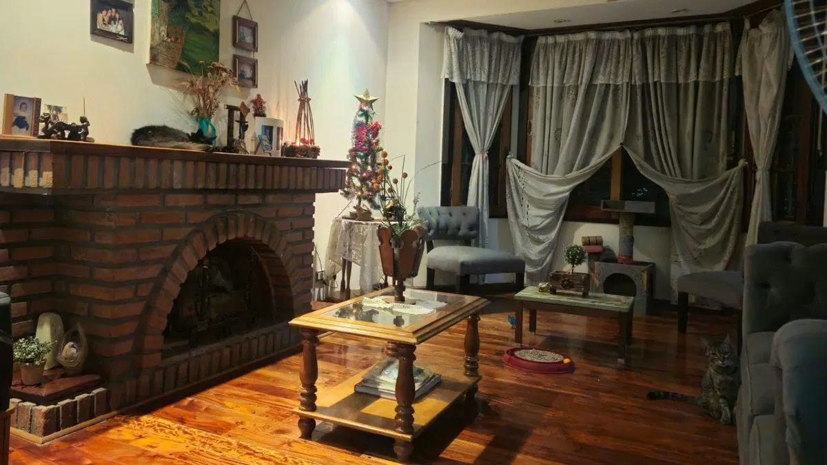 Venta PH tipo Casa c/parque y pileta. Haedo 3