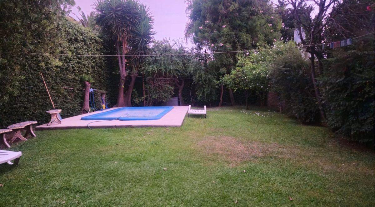 Venta PH tipo Casa c/parque y pileta. Haedo