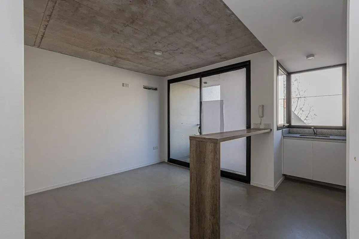 Venta Depto 2 amb con cochera Haedo Sur 3