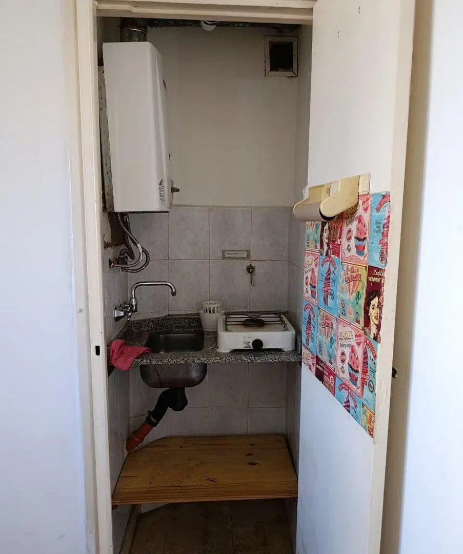 ALQUILER monoambiente en ONCE a mts de RIVADAVIA 2