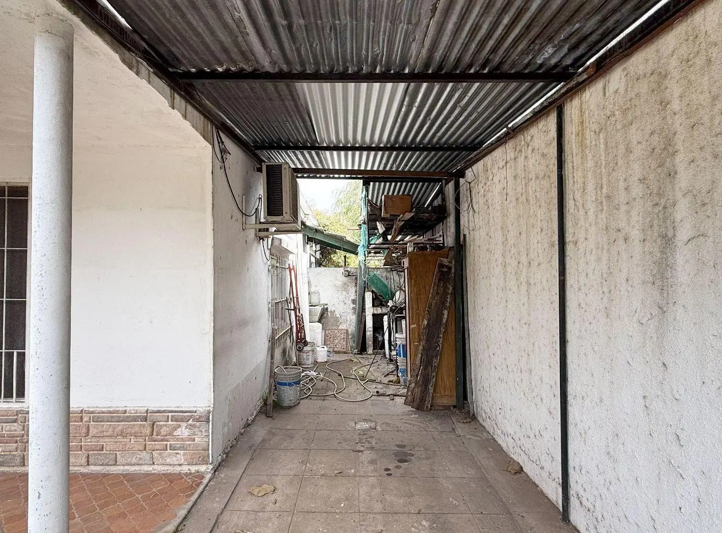 Venta Casa Hurlingham c/ dos departamentos 3