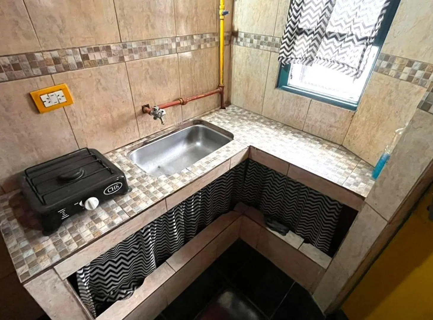 VENTA PH MONOAMBIENTE CASEROS 5