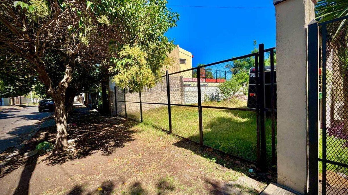 VENTA IMPECABLE LOTE 300 MTS2 SA PADUA EXC UBICAC