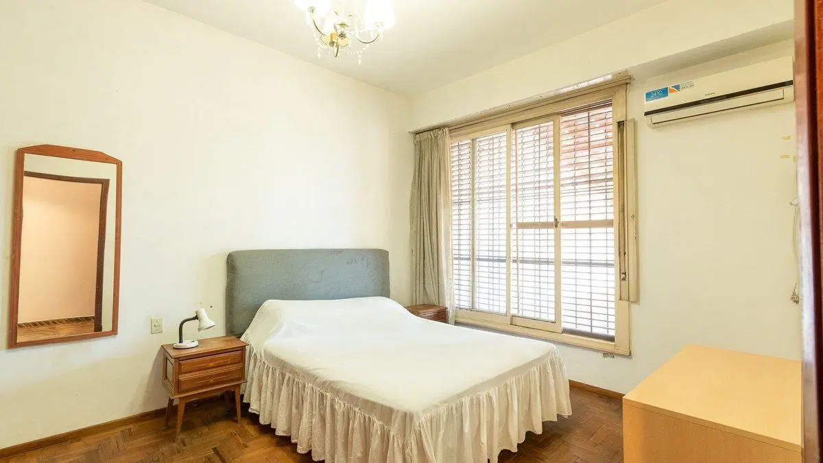 VETA CASA 3AMB. C/PARQUE EL PALOMAR 5